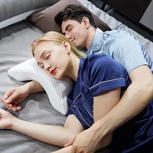 Extra kényelmes nyomásgátló párna, amellyel nyugodtan pihenhetsz és a karod sem zsibbad el alatta