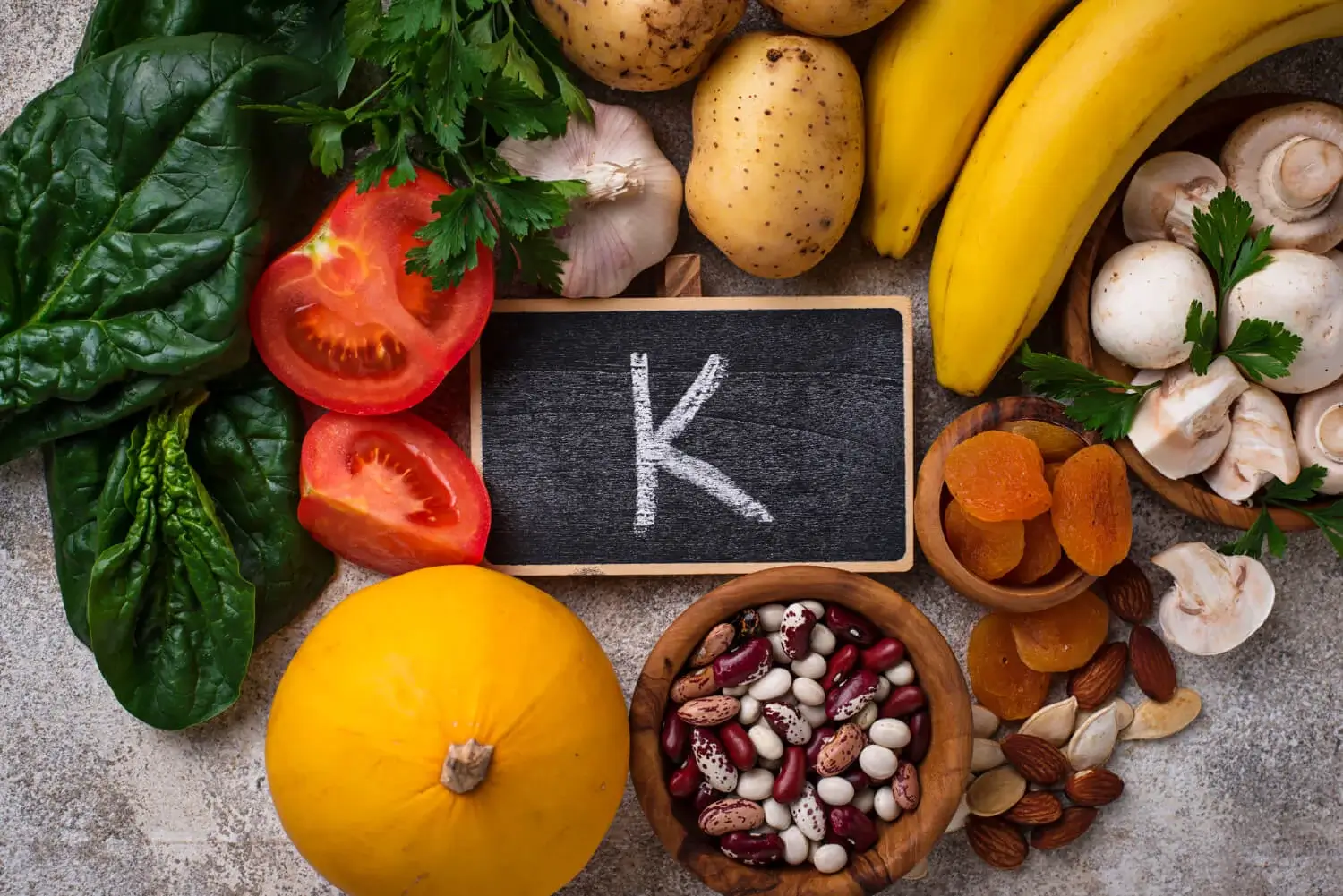 A K-vitamin természetes forrásai