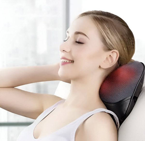 A shiatsu masszázspárna tökéletes a nyak masszírozásához is